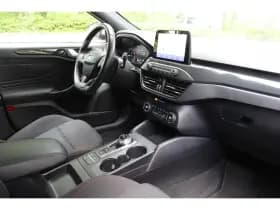 Ford Focus thumbnail 6