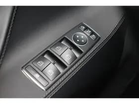 Tesla Model S thumbnail 15