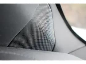 Tesla Model S thumbnail 35