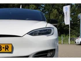 Tesla Model S thumbnail 40