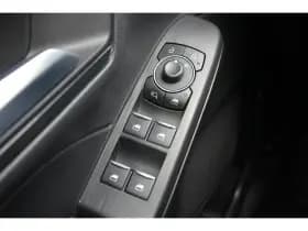 Ford Kuga thumbnail 27