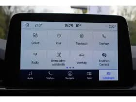 Ford Kuga thumbnail 33