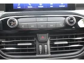 Ford Kuga thumbnail 36