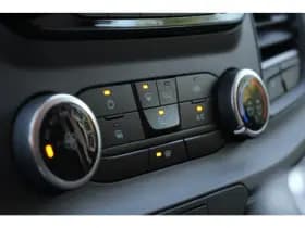 Ford Transit Custom thumbnail 9