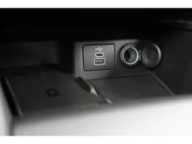 Ford Kuga thumbnail 43