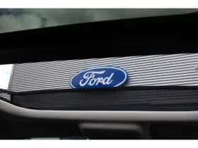 Ford Kuga thumbnail 44
