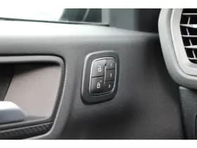 Ford Kuga thumbnail 12