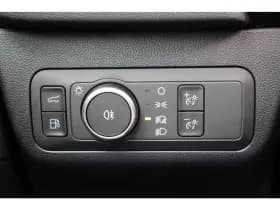 Ford Kuga thumbnail 44