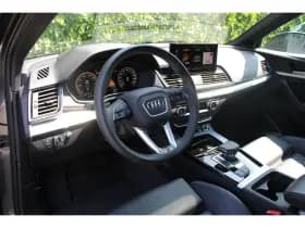 Audi Q5 thumbnail 4