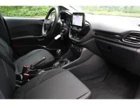 Ford Fiesta thumbnail 5