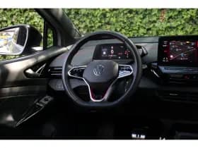 Volkswagen ID.4 thumbnail 18