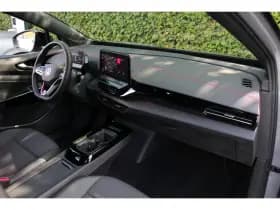 Volkswagen ID.4 thumbnail 6