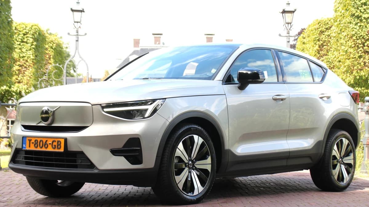Volvo C40 — foto 1