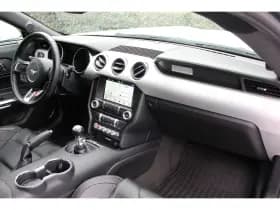 Ford Mustang thumbnail 5