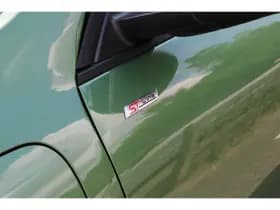 Ford Kuga thumbnail 12