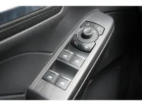 Ford Kuga thumbnail 22