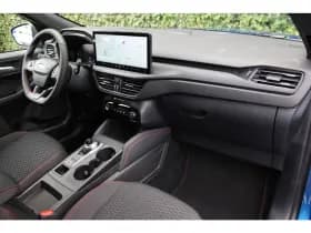 Ford Kuga thumbnail 4