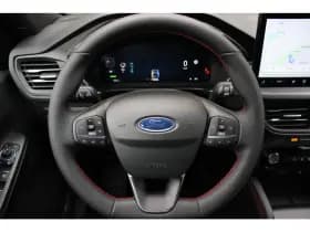 Ford Kuga thumbnail 5