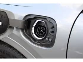 Ford Kuga thumbnail 49