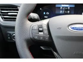 Ford Kuga thumbnail 29