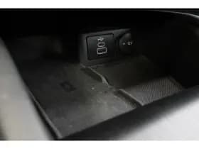 Ford Kuga thumbnail 24