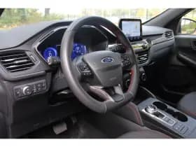 Ford Kuga thumbnail 4