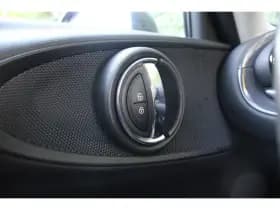 MINI Clubman thumbnail 16