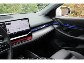 BMW i5 thumbnail 15