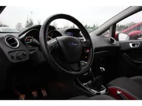 Ford Fiesta thumbnail 4