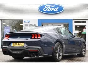 Ford Mustang thumbnail 3
