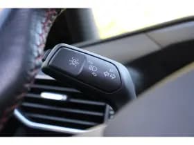 Ford Explorer thumbnail 12