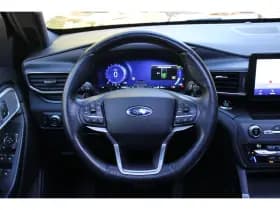 Ford Explorer thumbnail 14