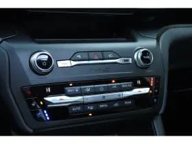 Ford Explorer thumbnail 25
