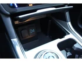 Ford Explorer thumbnail 30