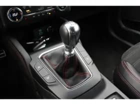 Ford Kuga thumbnail 24