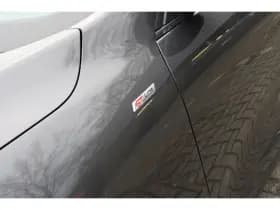 Ford Kuga thumbnail 32
