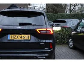 Ford Kuga thumbnail 33