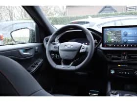 Ford Kuga thumbnail 10