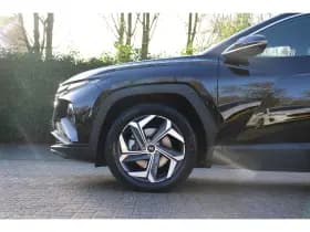 Hyundai Tucson thumbnail 32