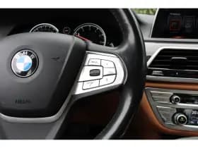 BMW 7-Serie thumbnail 15