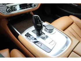 BMW 7-Serie thumbnail 30
