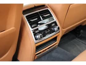 BMW 7-Serie thumbnail 40