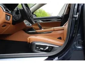BMW 7-Serie thumbnail 5