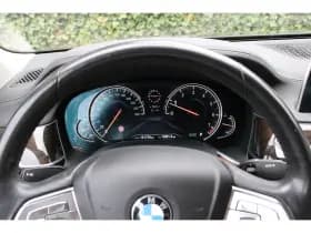 BMW 7-Serie thumbnail 7