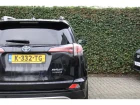 Toyota RAV4 thumbnail 26
