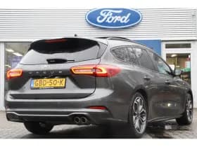 Ford Focus thumbnail 3