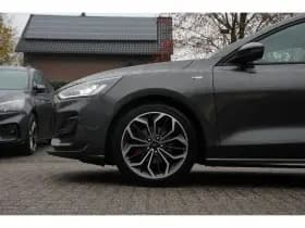 Ford Focus thumbnail 26