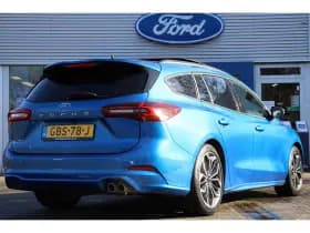 Ford Focus thumbnail 3