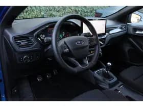 Ford Focus thumbnail 4