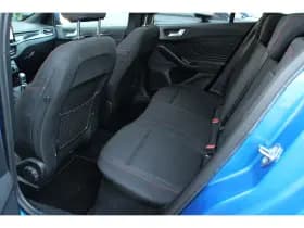 Ford Focus thumbnail 36